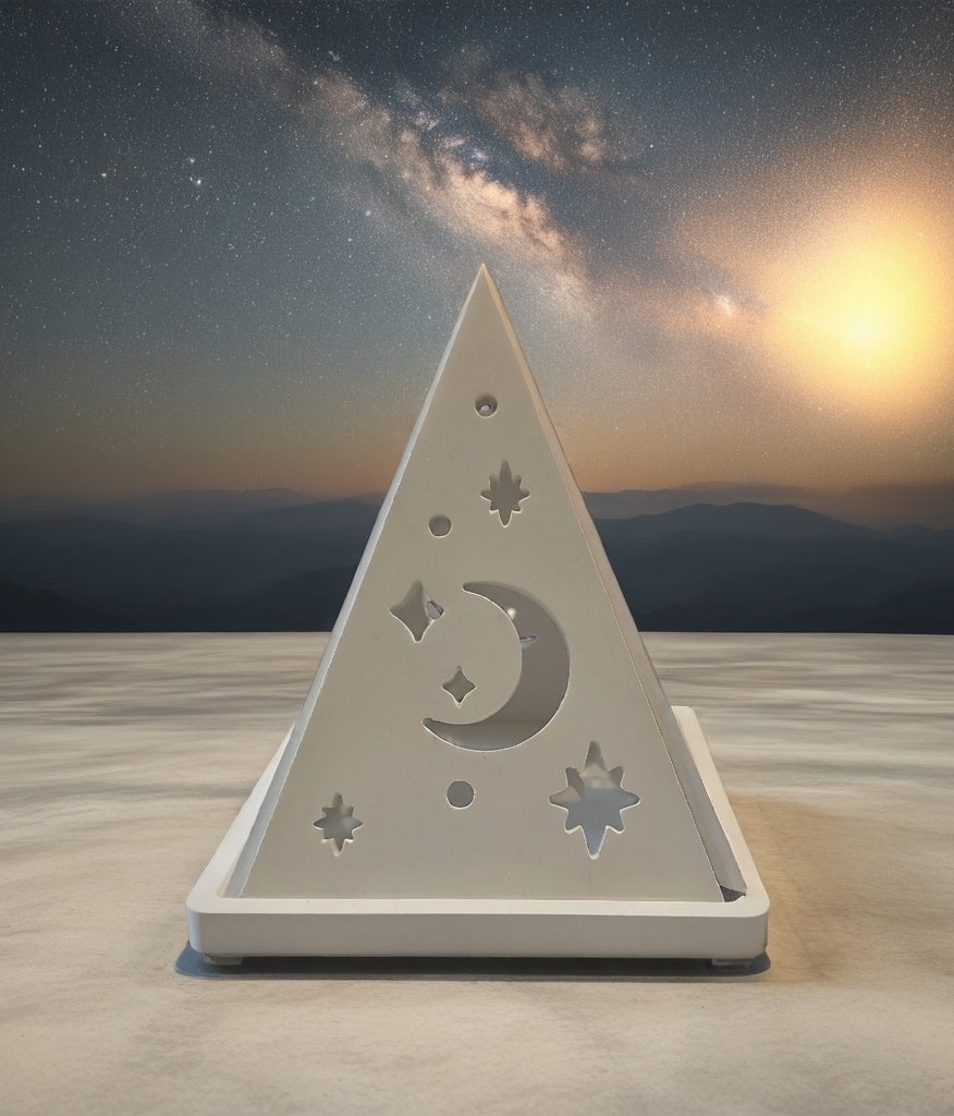 Pyramide Mond & Sterne