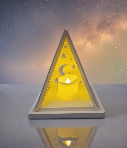 Pyramide Mond & Sterne
