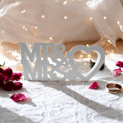 MR & MRS
